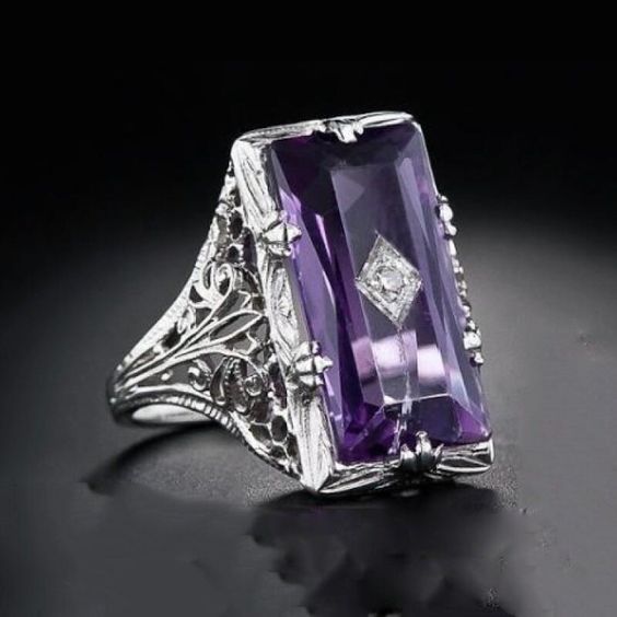 Bague en Argent Rectangulaire Vintage en Verre Violet
