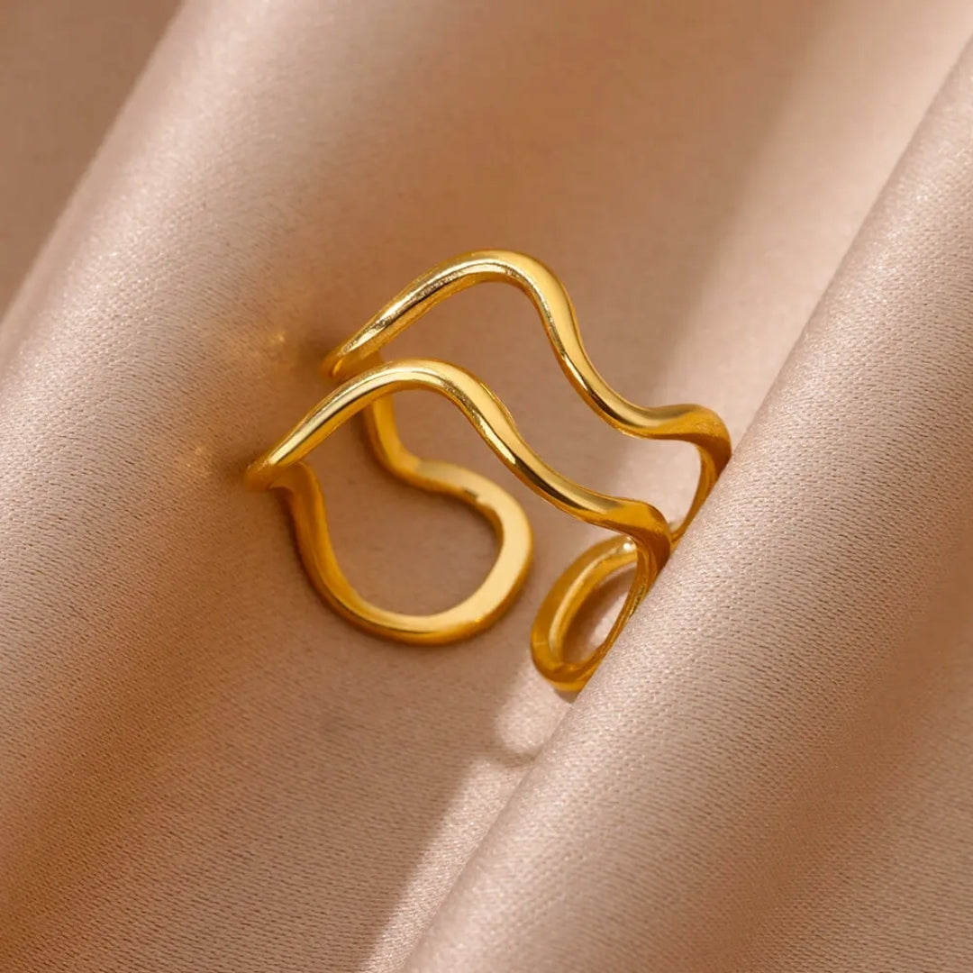 Bague fine irrégulière ajustable en or