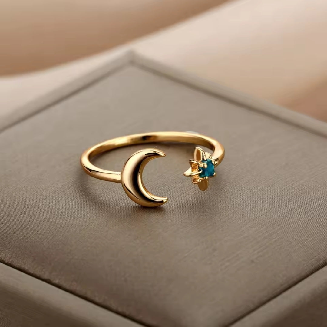 Bague ajustable en cristal vert et en forme de lune