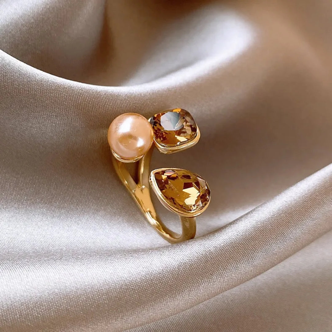 Bague ajustable en perles et cristaux