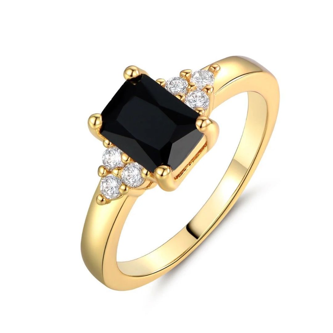 Bague en zircone noire et or