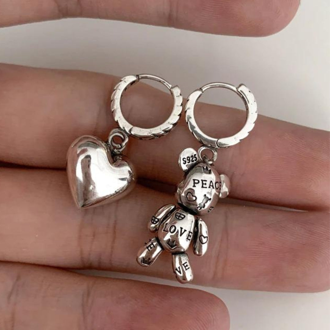 Boucles d'oreilles en argent avec ours bohème et motif d'amour