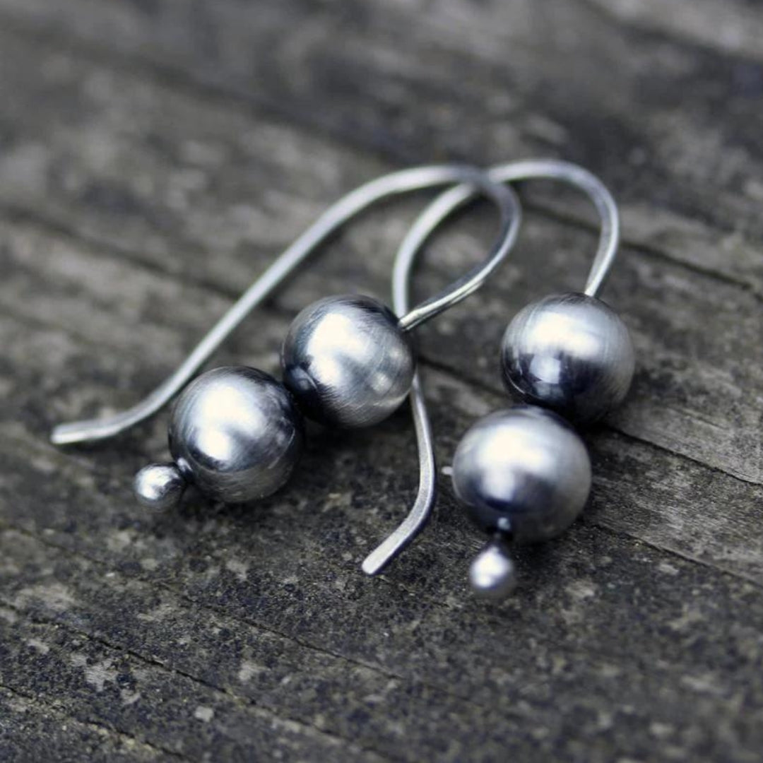 Boucles d'oreilles bohèmes en argent et perles