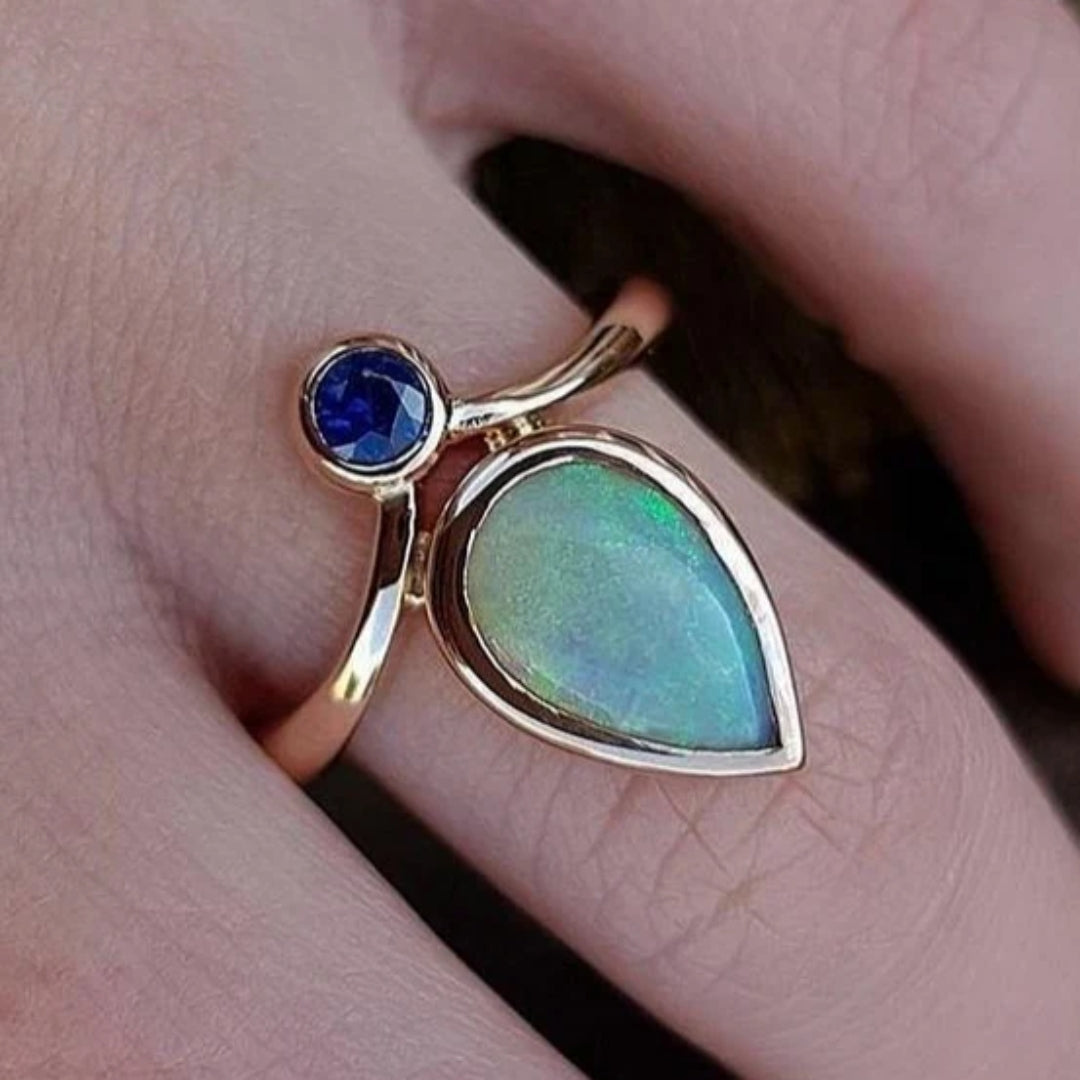 Bague en Opale Bleue Vintage