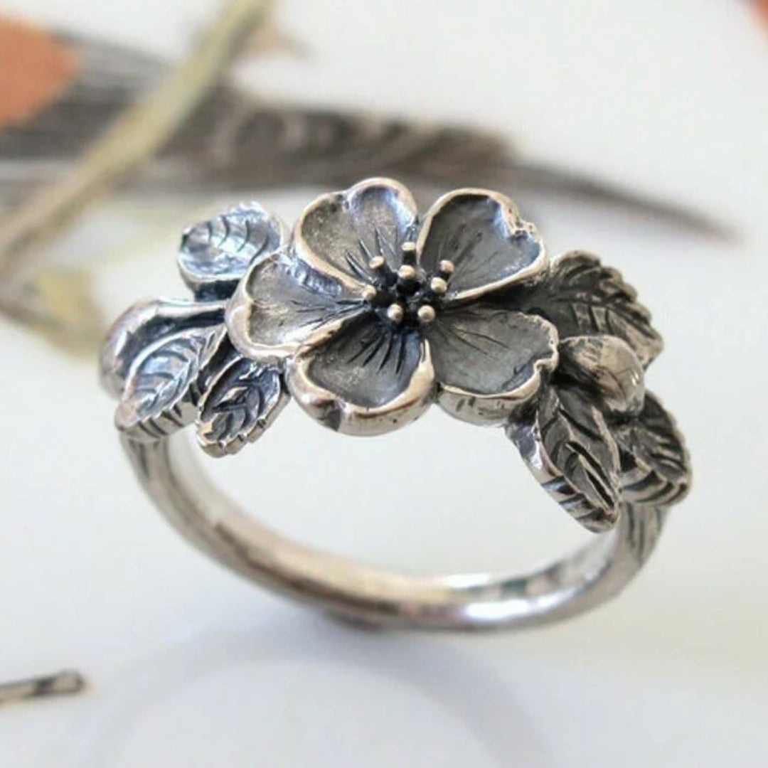 Bague en argent vintage avec marguerite
