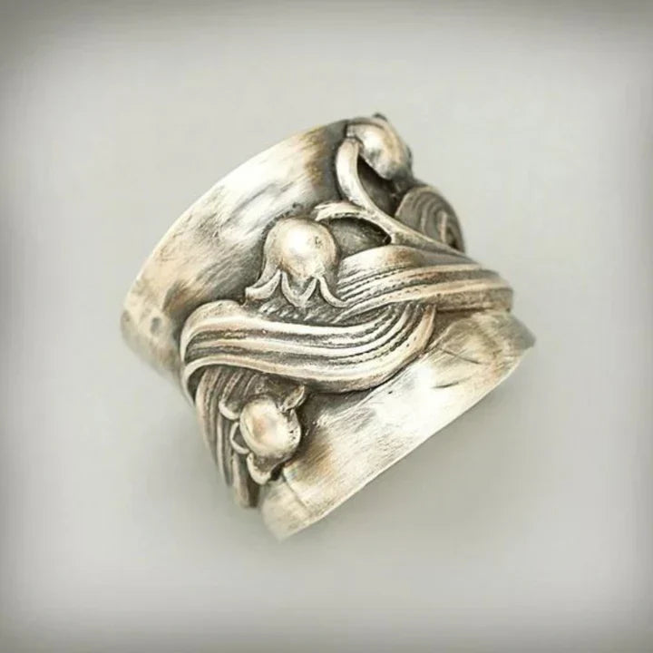 Bague en argent vintage nature