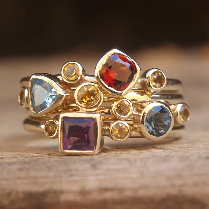 Bague colorée en or à plusieurs couches