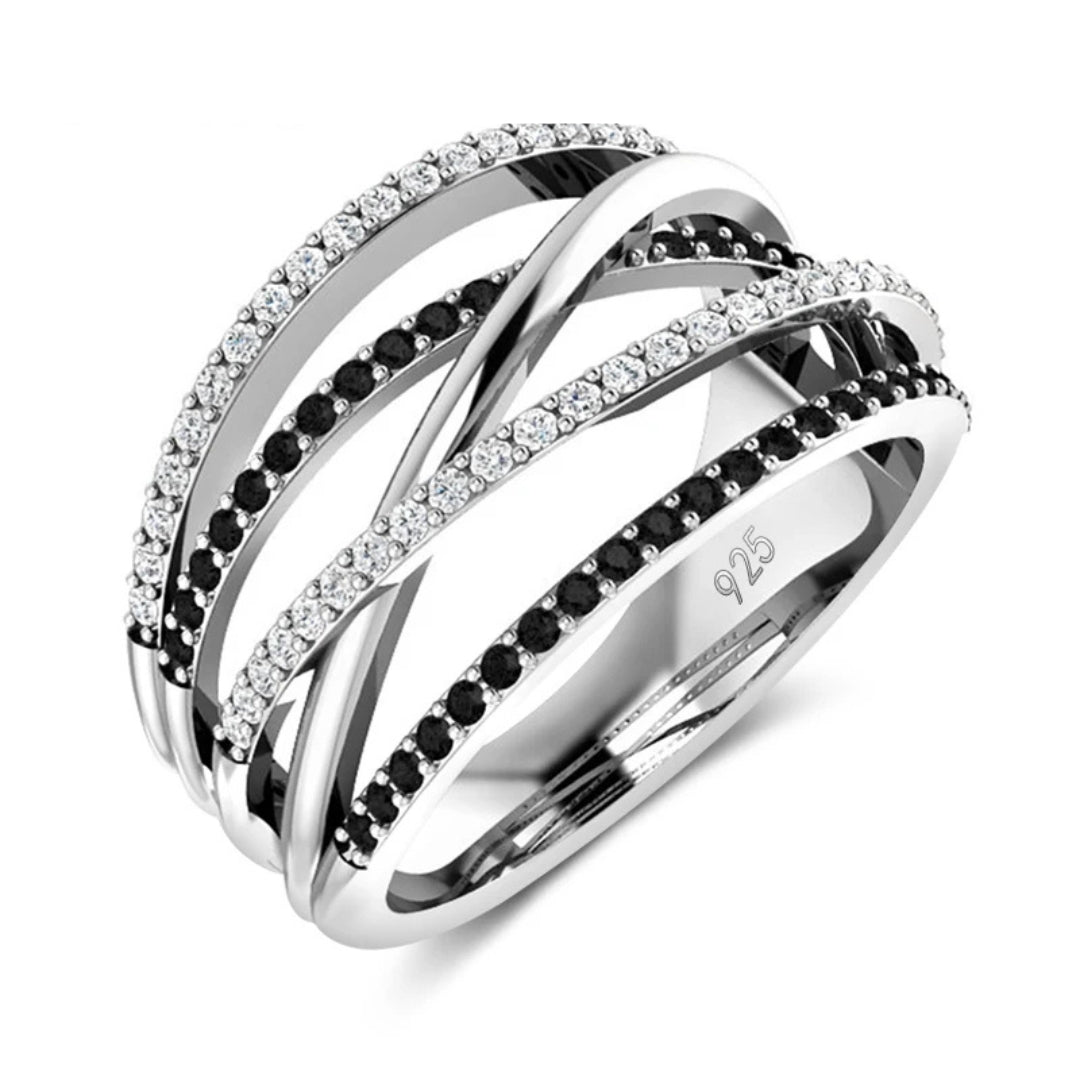 Bague en argent élégant avec cristaux noirs superposés