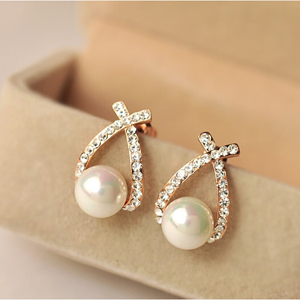 Boucles d'oreilles en perles élégantes avec une brillance subtile