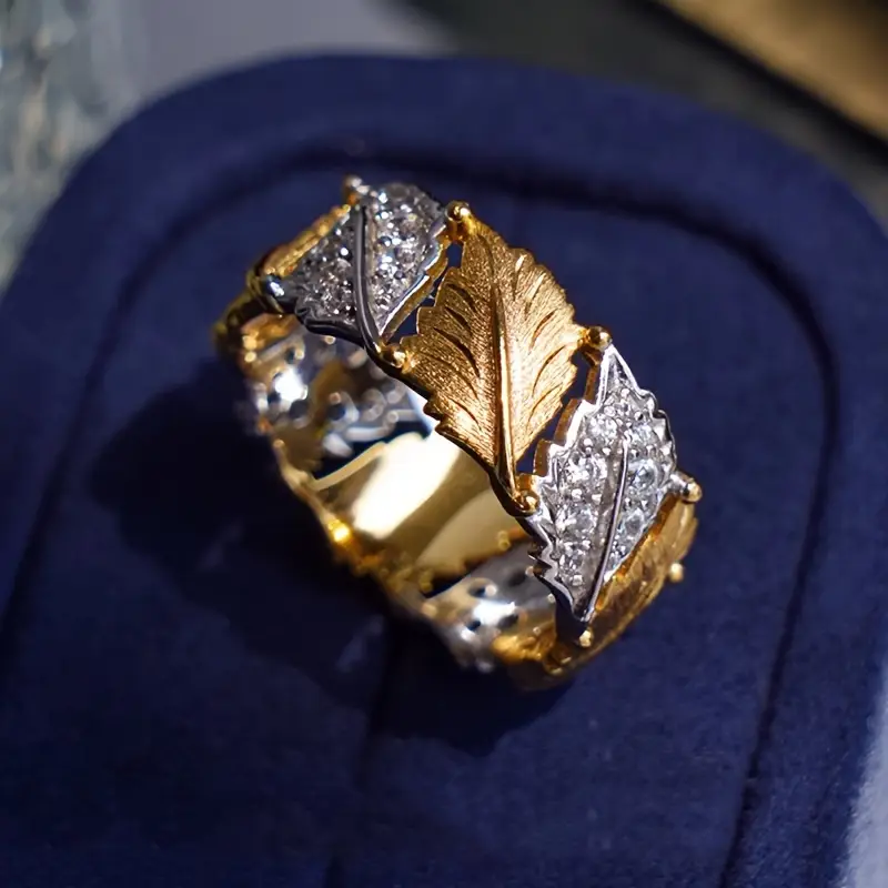 Bague en zirconium doré en forme de feuilles