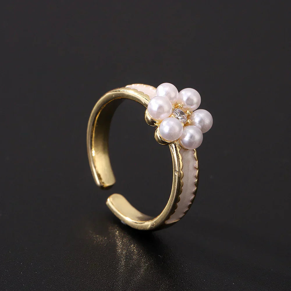 Bague en Perle À Fleurs Vintage