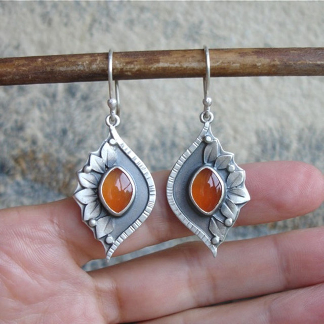 Boucles d'oreilles bohèmes orange avec cristaux
