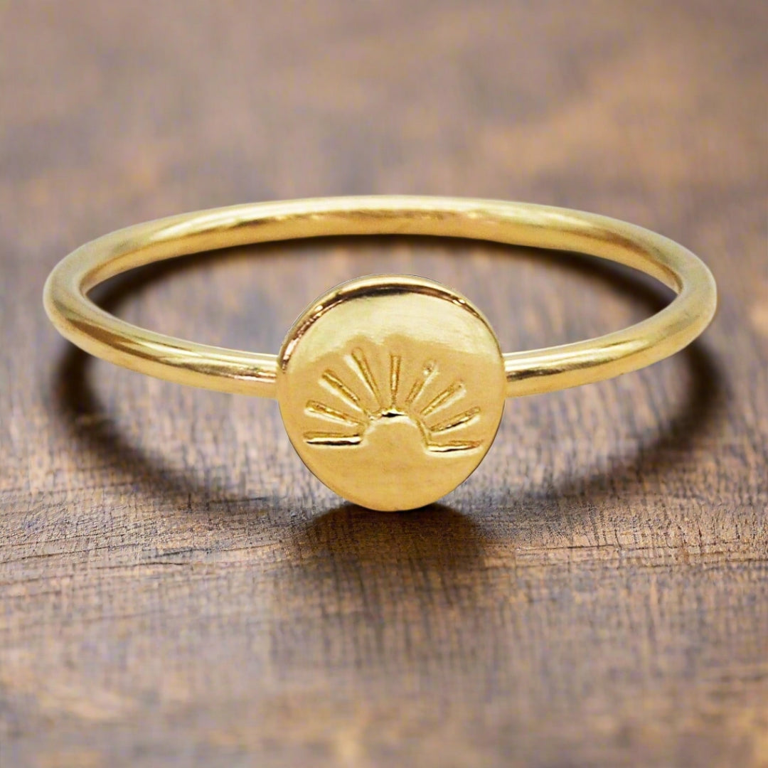 Bague en or solaire
