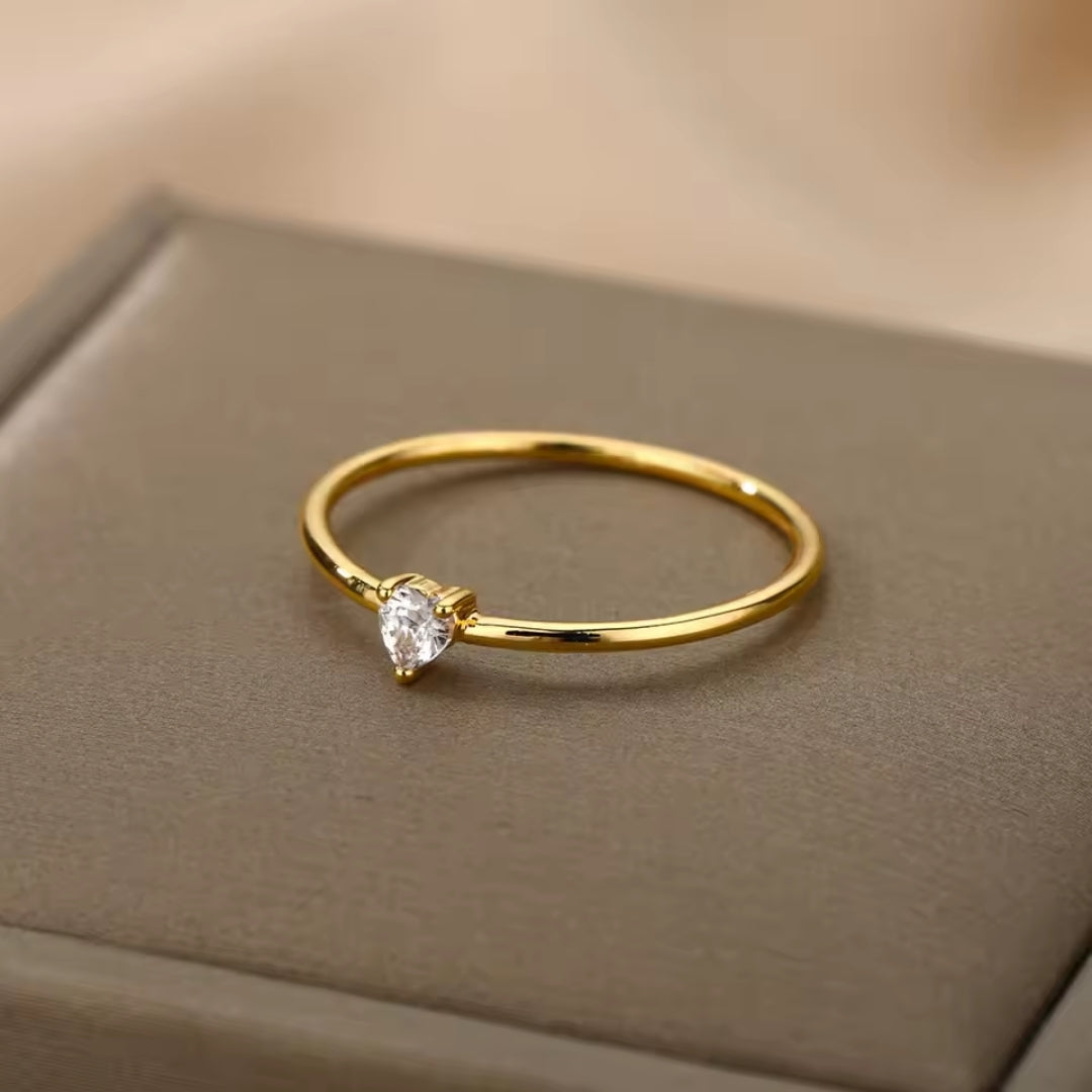 Bague en zircone fine or