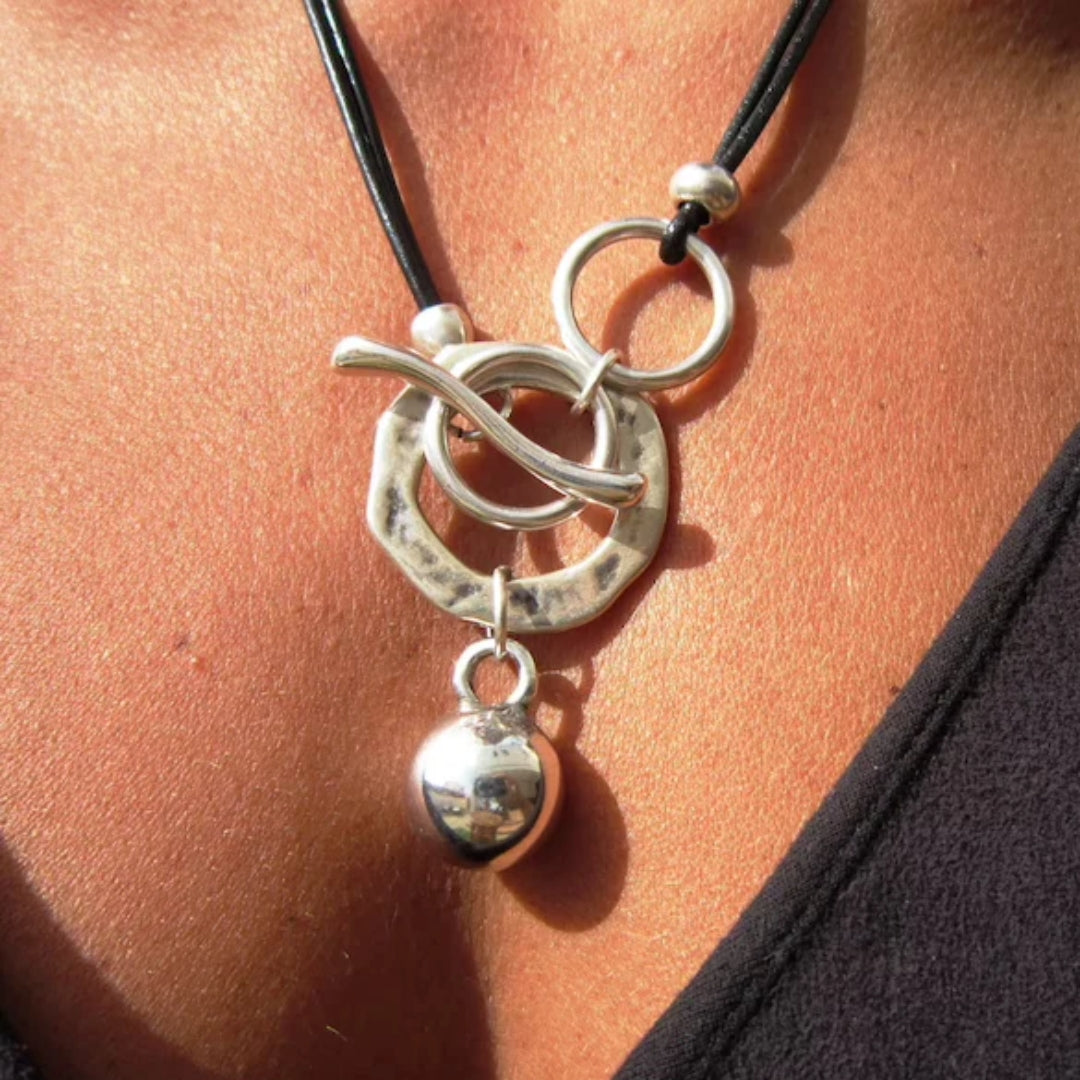 Collier vintage en argenté