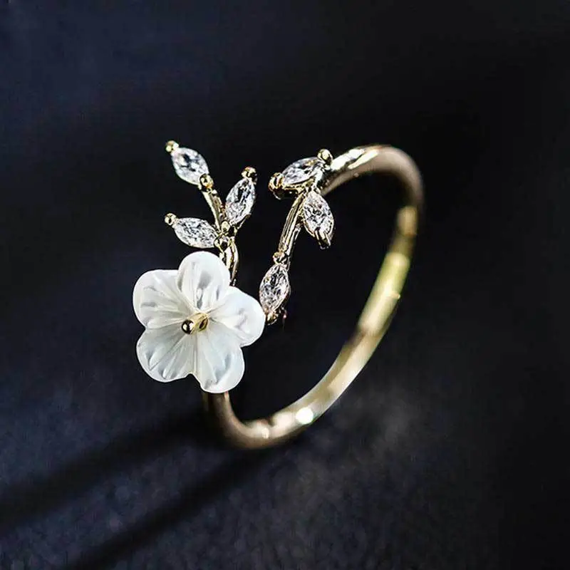 Bague en zirconia White Blossom