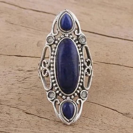 Bague en argent avec pierre bleue vintage