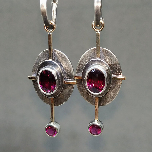 Boucles d'oreilles Boho en argent sterling avec cristal de grenat