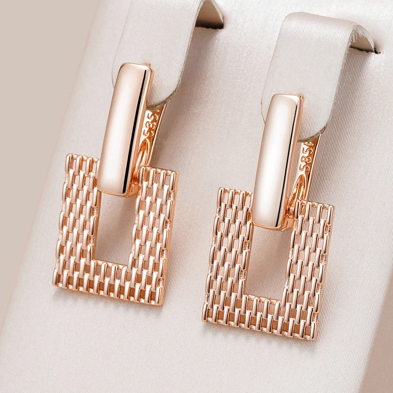Boucles d'oreilles élégantes en or