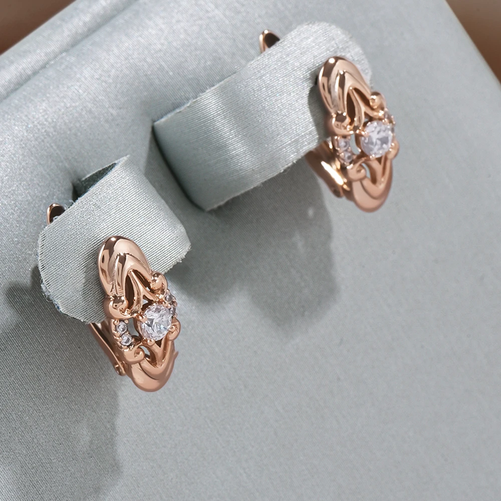Boucles d'oreilles élégantes en cristal incrusté et or