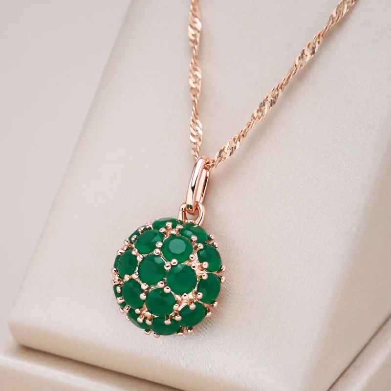 Collier en cristal incrusté vert élégant