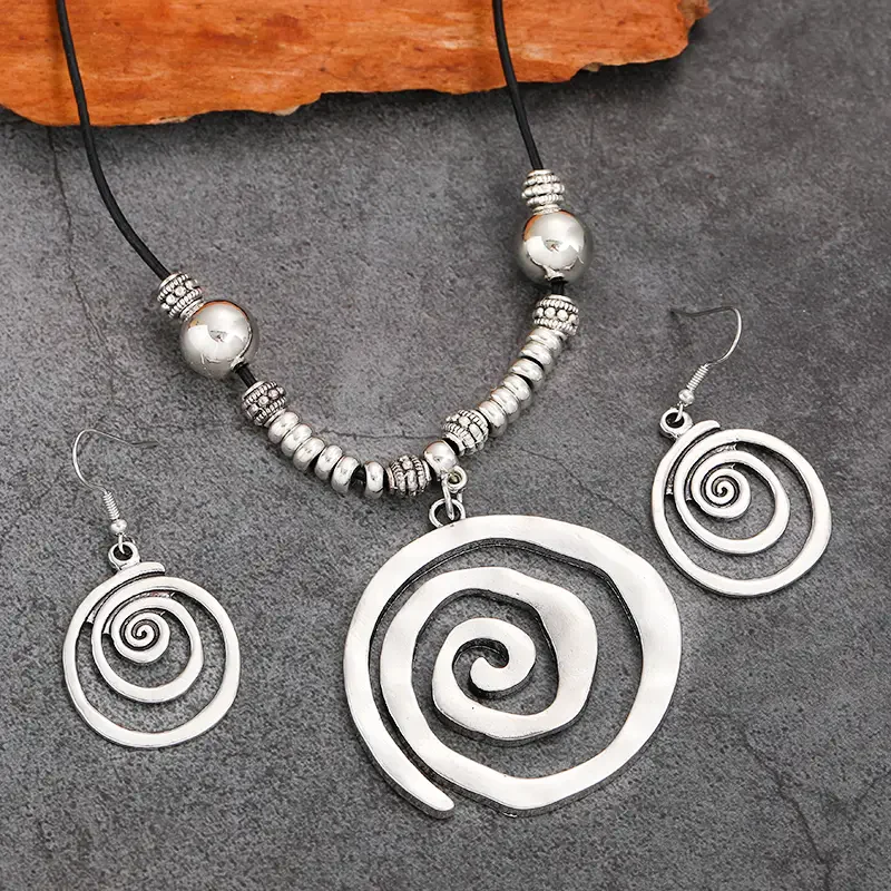 Ensemble Vintage de Labyrinthe en Argent