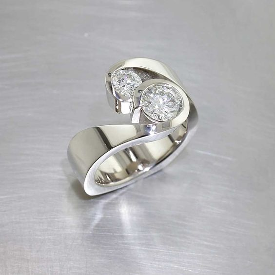 Bague Ouverte en Argent Vintage et Zirconia