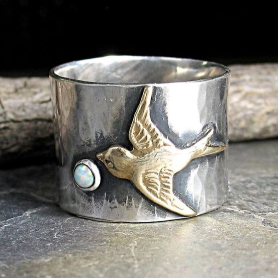 Bague en argent vintage avec colibri