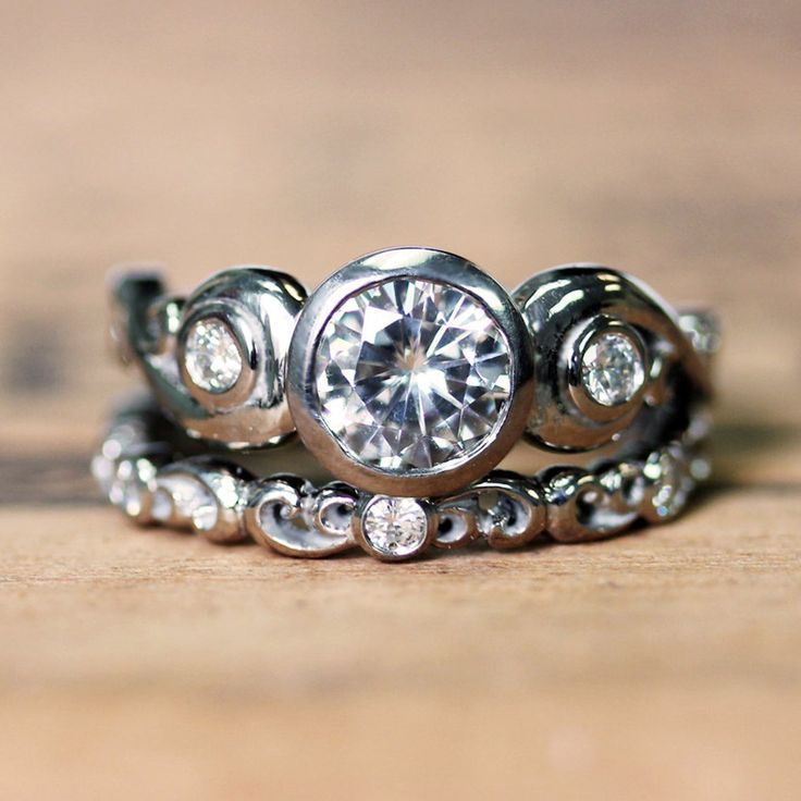 Bague en argent vintage plaqué zirconia