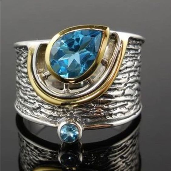 Bague en argent avec pendentif en cristal bleu vintage