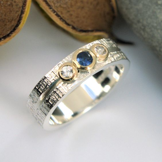 Bague en argent vintage avec inlay en zirconia bleu et blanc