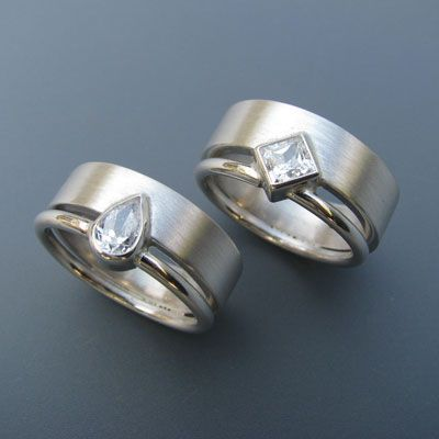 Ensemble de bagues vintage en argent avec zirconium