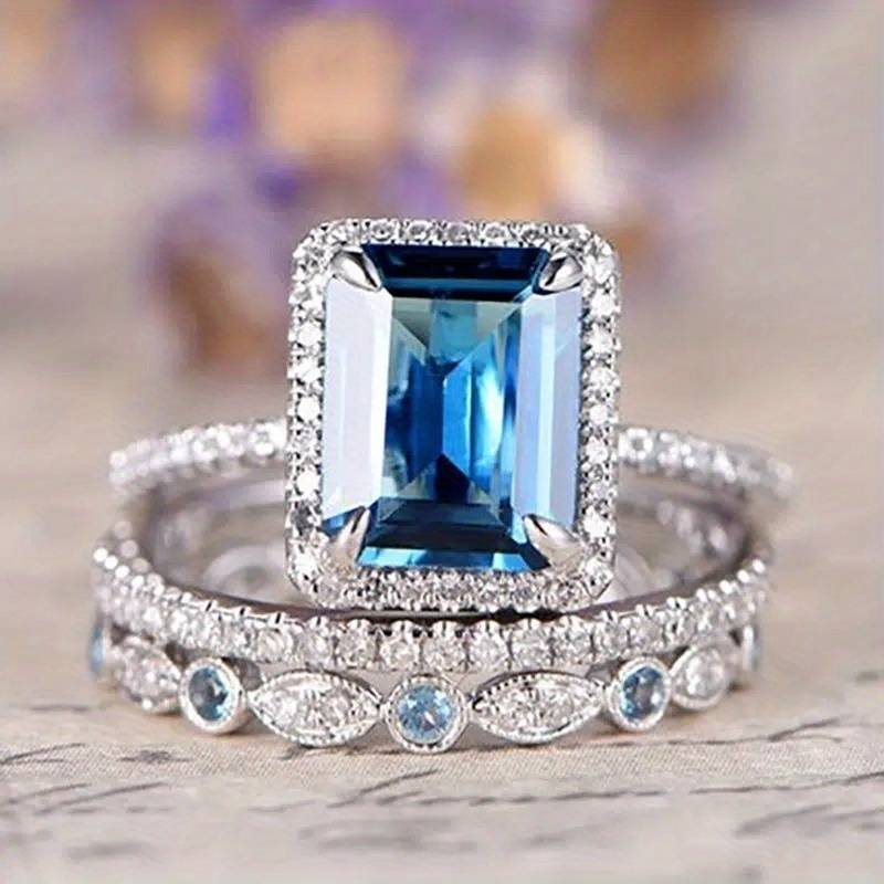 Bague en argent incrustée de verre bleu vintage