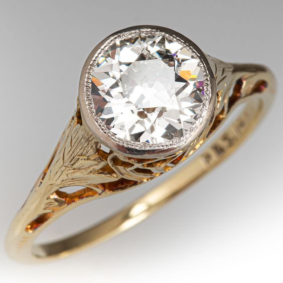 Bague fine en verre arrondi et incrusté vintage