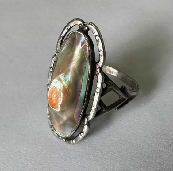 Bague en argent avec pierre naturelle verte vintage