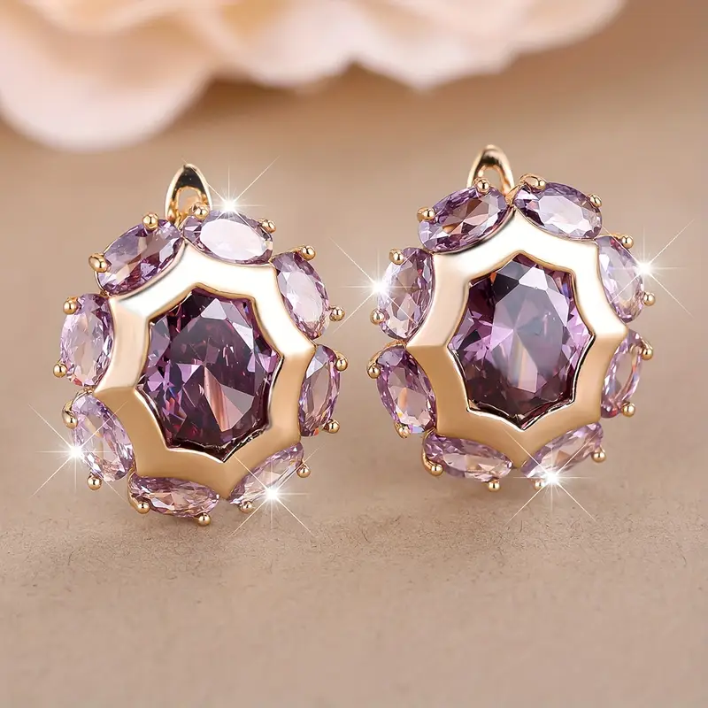 Boucles d'oreilles en zircon violet arrondi en or