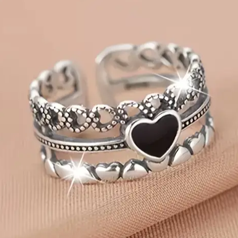 Bague en argent Black Heart ouverte