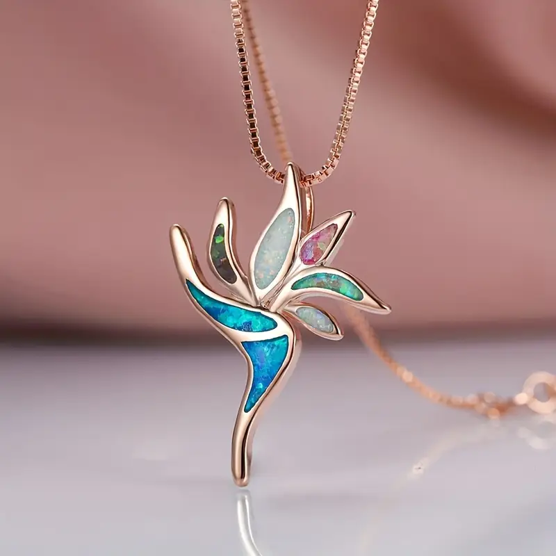 Collier en opale bleue et rose