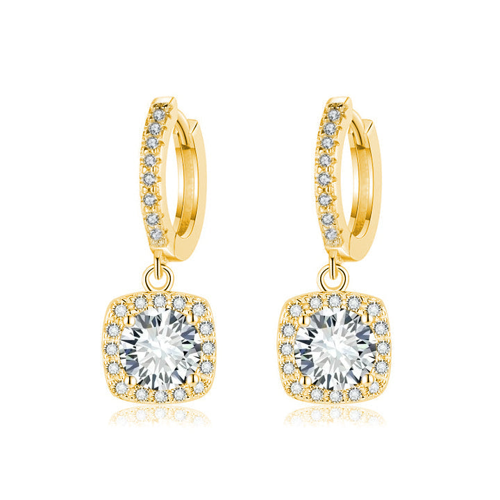 Boucles d'oreilles pendantes en moissanite avec halo carré en or