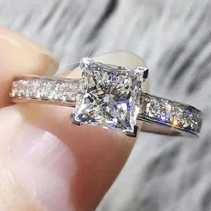 Bague Leontina Gualtieri en argent