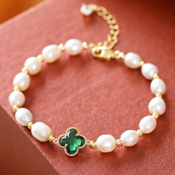 Bracelet en Perles de Trèfle Émeraude