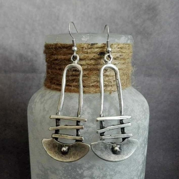 Boucles d'oreilles à motif d'escalier géométrique en demi-cercle