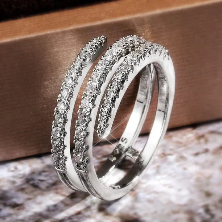 Bague Mariavittoria Sassetti en argent