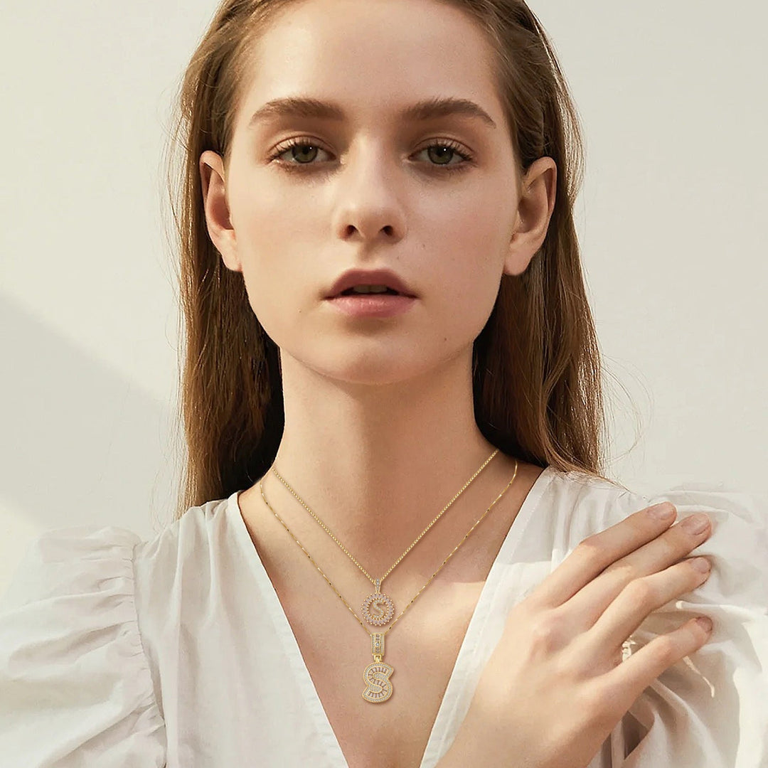 Ensemble de collier initial en lettre en Moissanite or