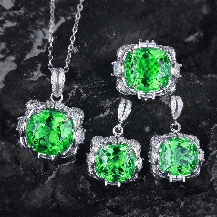 Ensemble de bijoux en argent vert