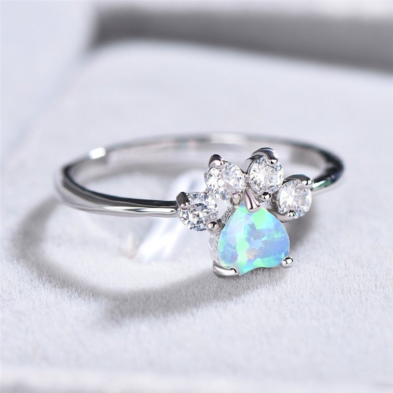 Bague en opale et zirconium