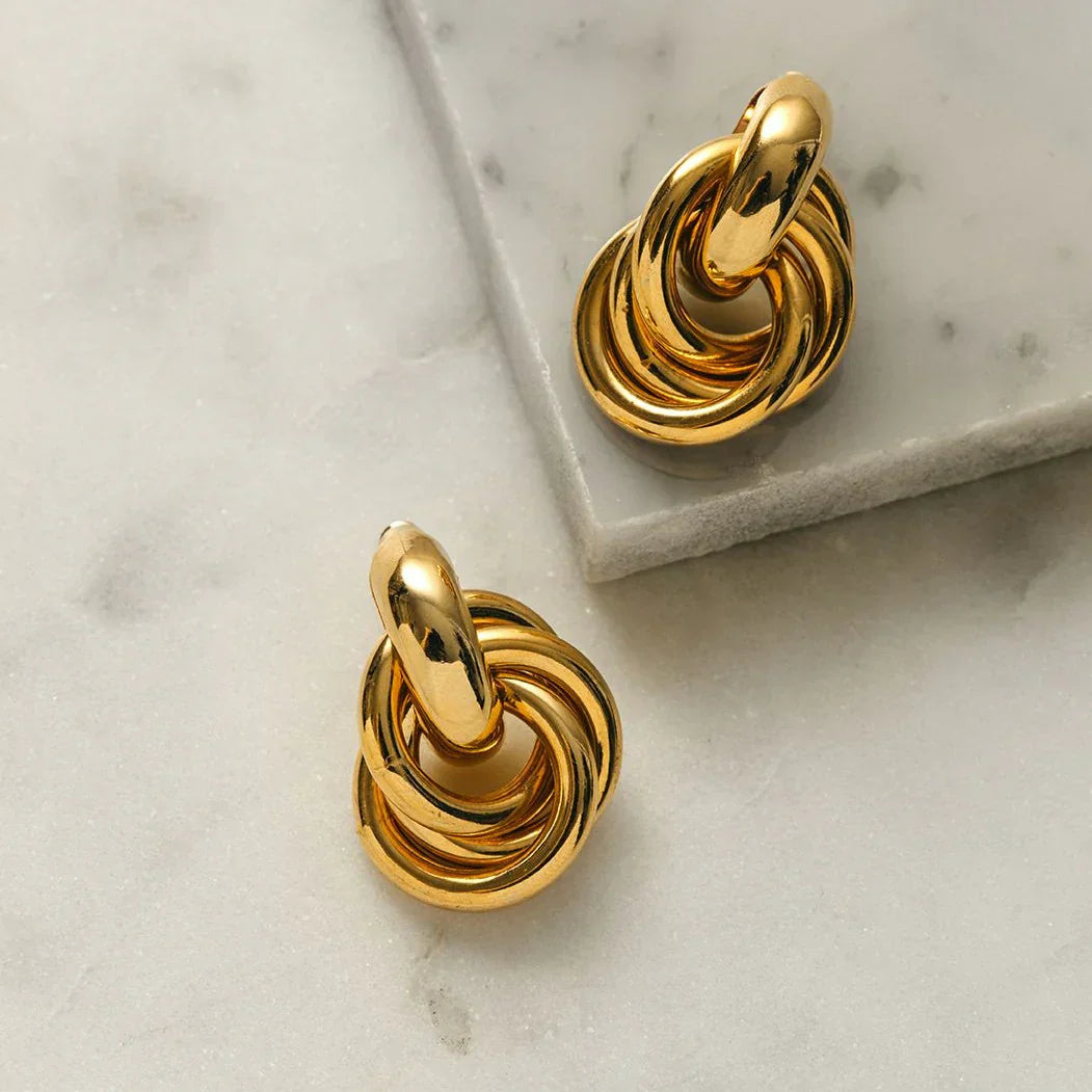 Boucles d'oreilles à motif entrecroisé en argent