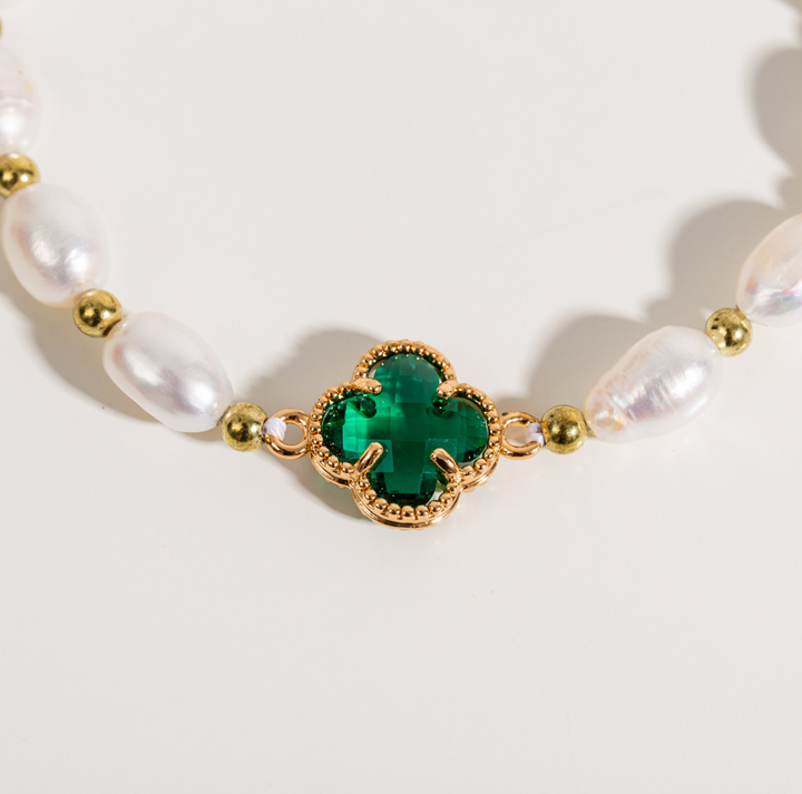 Bracelet en Perles de Trèfle Émeraude