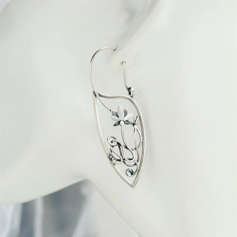 Boucles d'oreilles en argent sterling avec fleur de lotus