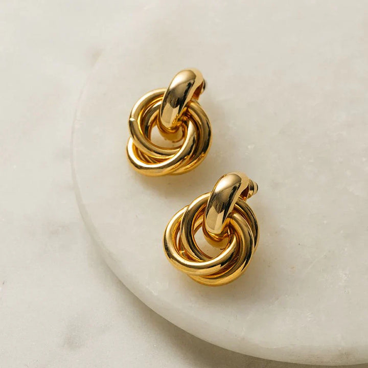 Boucles d'oreilles à motif entrecroisé en argent